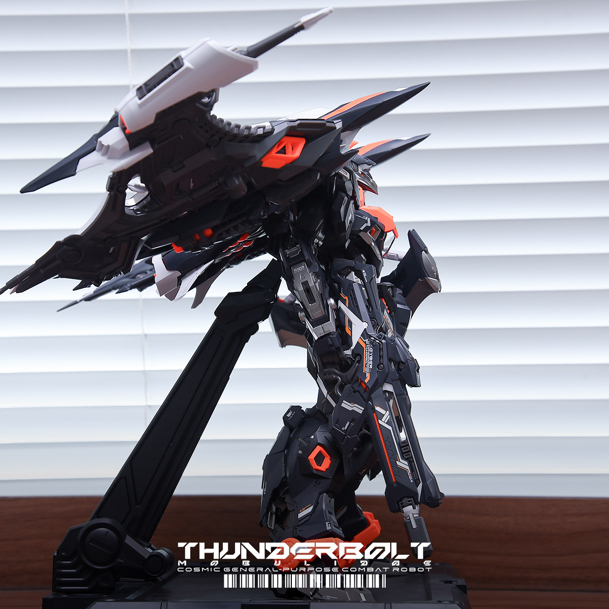INERA Infinite Line UMD Series – Model Kit Infinite Dimension Bewertung und Preis