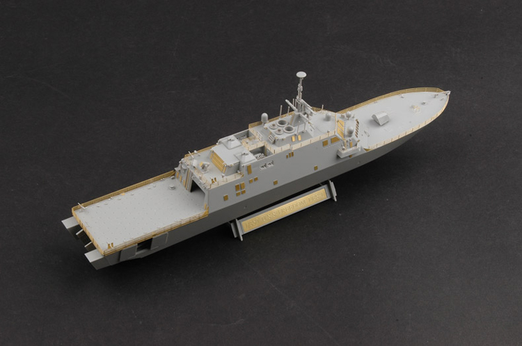 Trumpeter 04549 USS Freedom LC – Model Kit Uss Iowa Bewertung und Preis