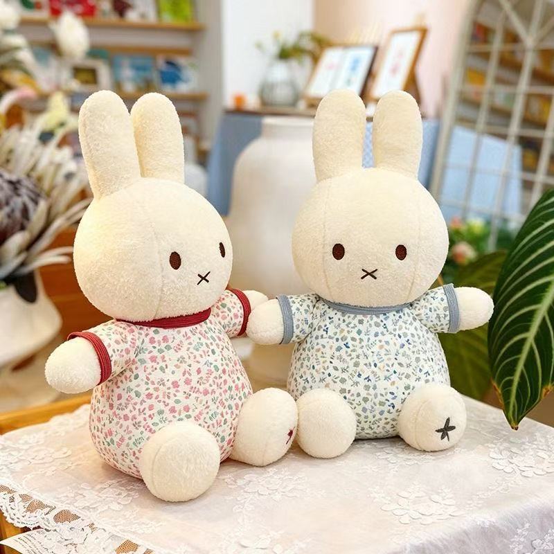 30cm Niedliches Miffy Kaninche – Model Kit Anime Bewertung und Preis